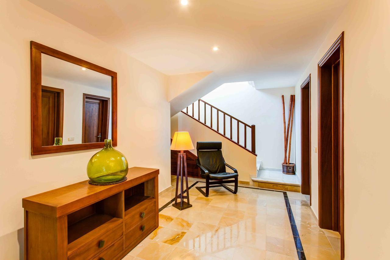 Villa Los Dragos Playa Blanca  Exterior photo